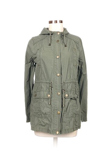 LC Waikiki Trenchcoat %70 İndirimli.