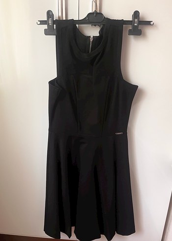 Guess Siyah Elbise - Görsel 2