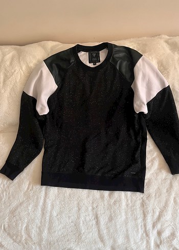Guess Siyah Beyaz Sweatshirt