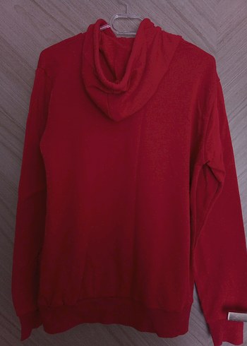 Kırmızı Kapüşonlu Sweatshirt - Görsel 2