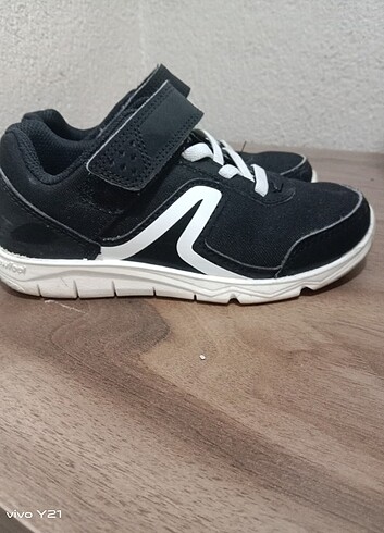 29 Beden Çocuk spor ayakkabı