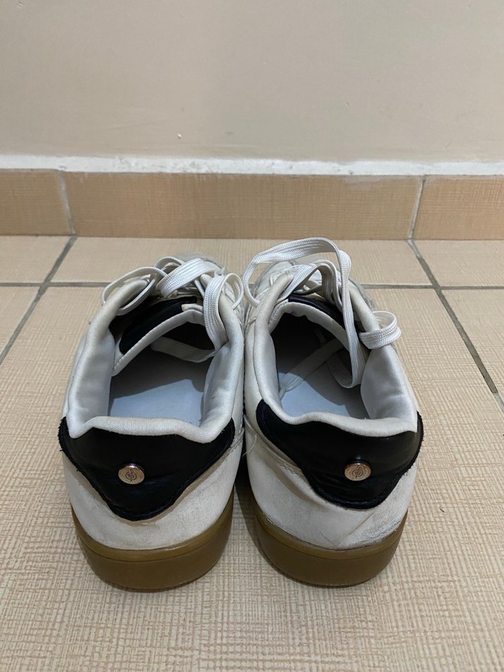 Beyaz Minimalist Kadın Sneakers - Görsel 5