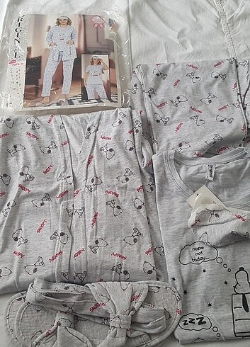 Diğer Pijama takımı 5 parça resimdede gözüküyor 