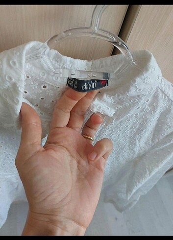 s Beden Dilvin güpürlü gömlek