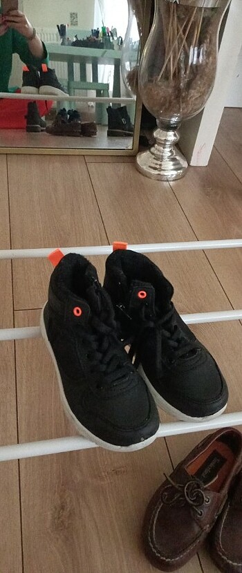30 Beden Bulekli spor ayakkabı