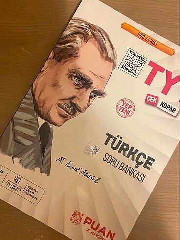 Tyt Türkçe test kitabı puan yayınları.
