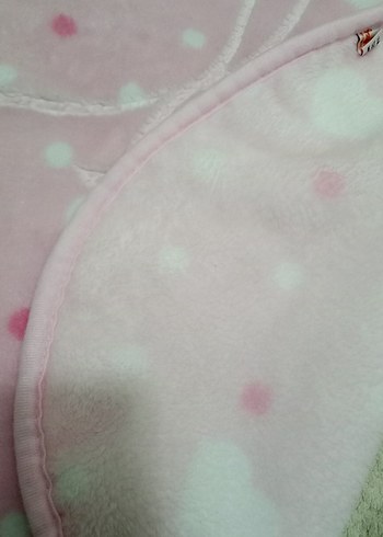 Pembe Desenli Çocuk Battaniyesi - Görsel 2