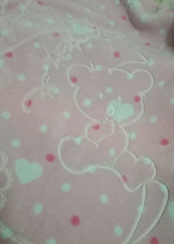 Pembe Desenli Çocuk Battaniyesi - Görsel 4