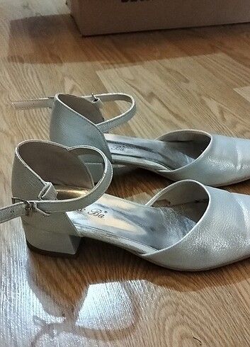 35 numara gümüş gri kız çocuk ayakkabısı - Görsel 5