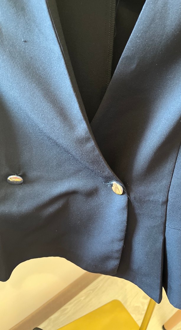 Siyah, Kolsuz, Düğmeli Kadın Blazer - Görsel 3