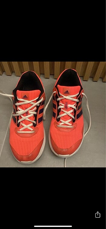 Adidas spor ayakkabı