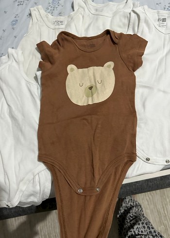 Beyaz Pamuklu Erkek Bebek Kolsuz Body - Görsel 5