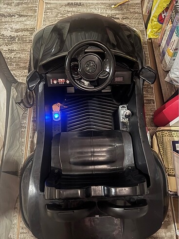 Beden Bmw akülü araba