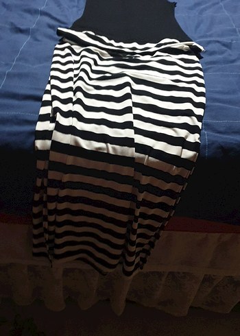 Siyah Beyaz Çizgili  Midi Elbise - Görsel 9