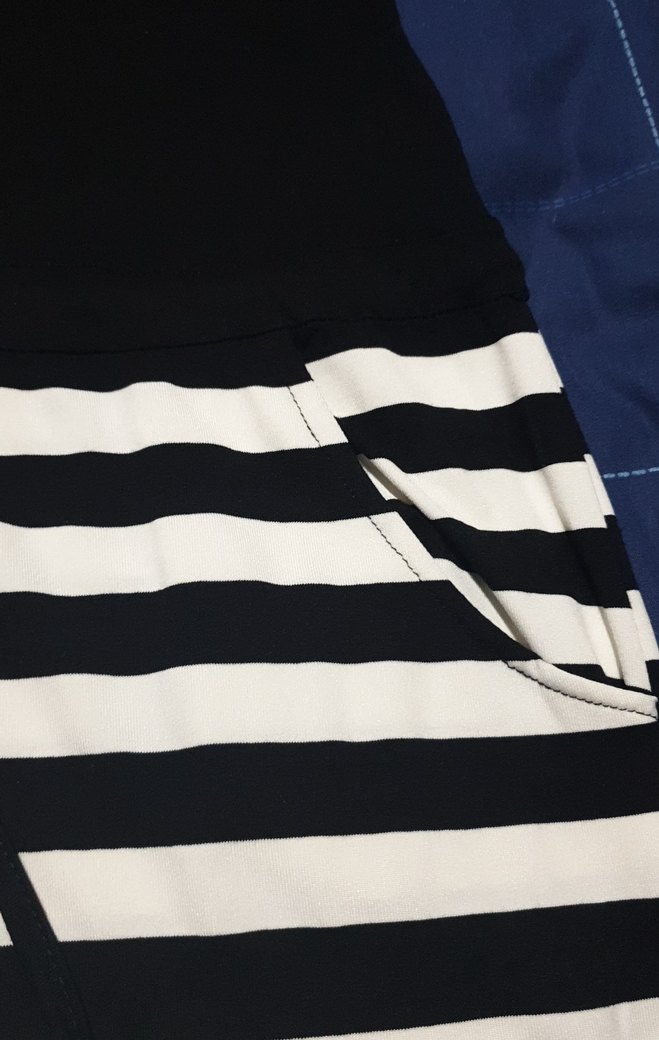 Siyah Beyaz Çizgili  Midi Elbise - Görsel 5