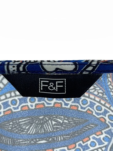 40 Beden çeşitli Renk F&F Bluz %70 İndirimli.
