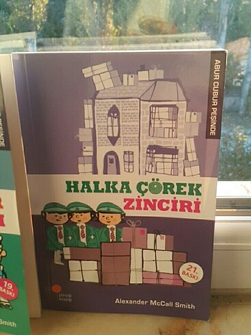 Abur cubur peşinde kitap serisi 
