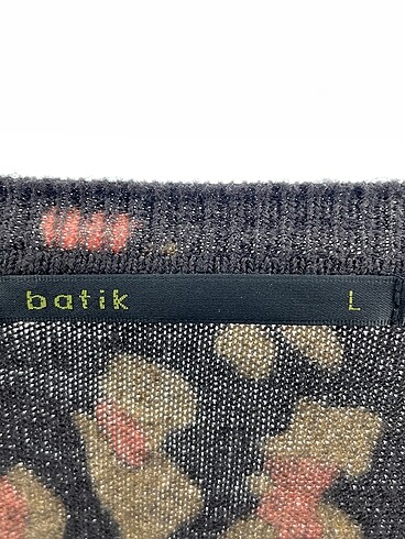l Beden çeşitli Renk Batik Hırka %70 İndirimli.