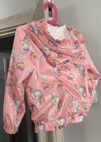 5 Yaş Beden pembe Renk Kız Çocuk Pembe Unicorn Baskılı Yağmurluk