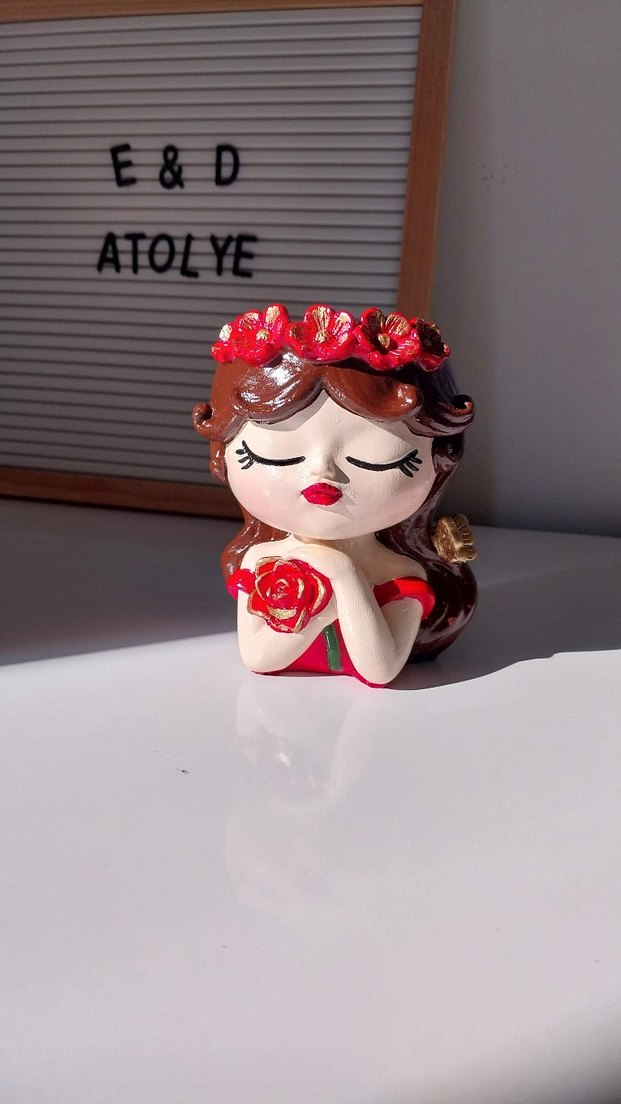 Kırmızı Çiçek Detaylı Biblo - Görsel 3