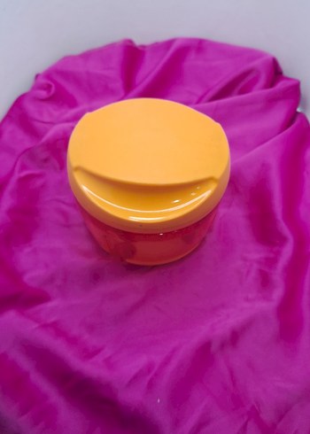 Beden pembe Renk Tupperware çevirmeli doğrayıcı.