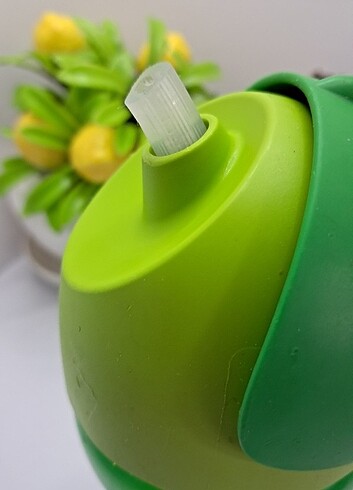 Beden yeşil Renk Philips Avent Pipetli suluk. Hicbir sorunu yoktur. Göründüğü gib