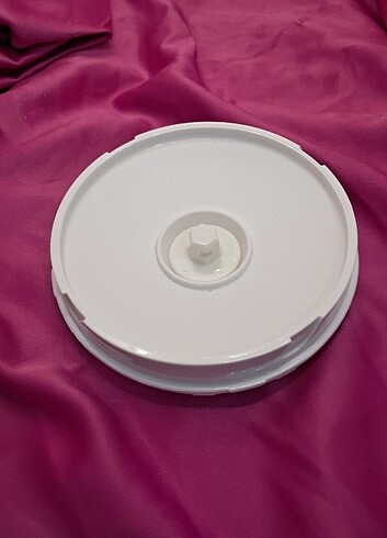 Beden beyaz Renk Tupperware şef kapak alt kisim