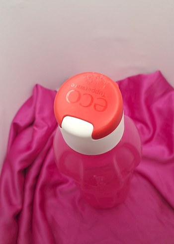 Beden pembe Renk Tupperware 750ml eco suluk.