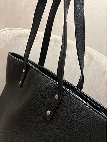 Calvin Klein Siyah kol çantası