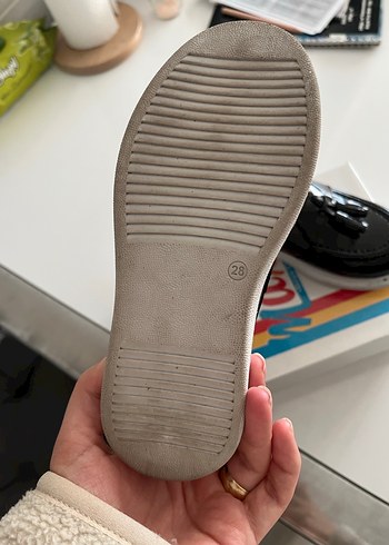 Püsküllü Siyah Erkek Çocuk Ayakkabısı - Görsel 4