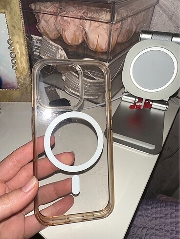 Spigen 14pro magsafe kilif