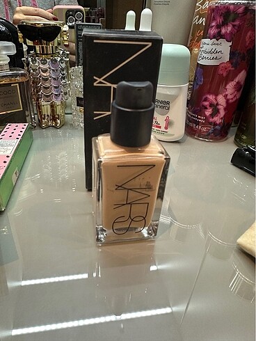 Nars Nars Light Reflecting Fondöten