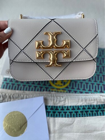 Beden Tory Burch