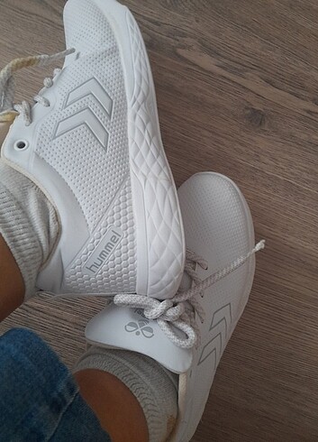 Spor ayakkabi