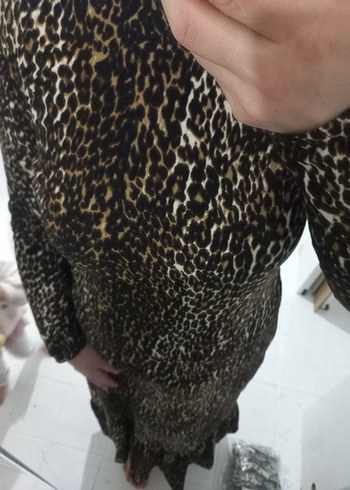 Kahverengi Leopar Desenli Uzun Kadın Elbise - Görsel 2