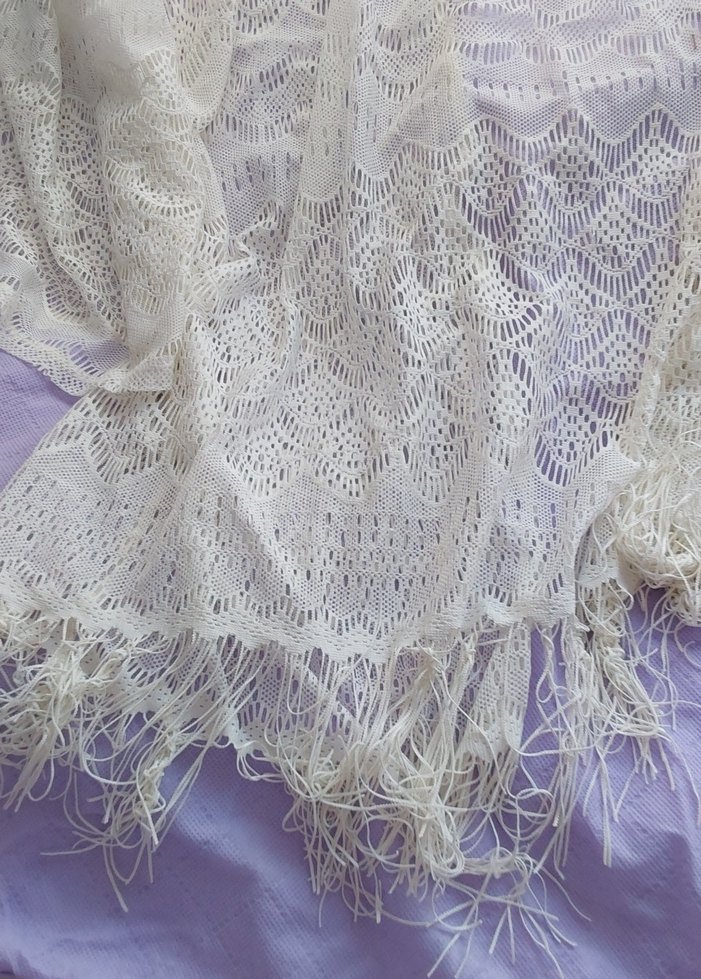Dantel Detaylı Beyaz Bohem Örgü Şal - Görsel 5