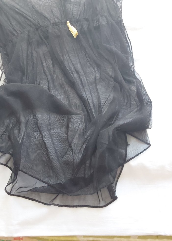 Drapeli Siyah V Yaka tül pareo - Görsel 3