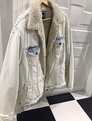 Zara kot mont