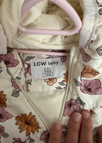 Çiçek Desenli Bebek Kız Tulumu - Görsel 3