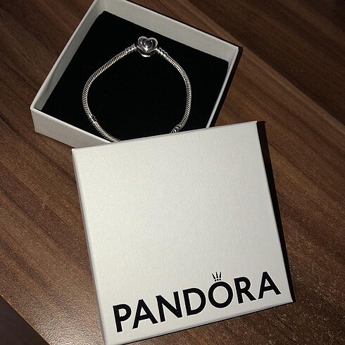 Pandora