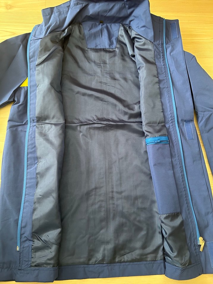 Sıfır, Fenerbahçe nakışlı S yağmurluk - Görsel 4