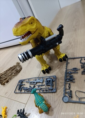 Dinozor oyun seti 