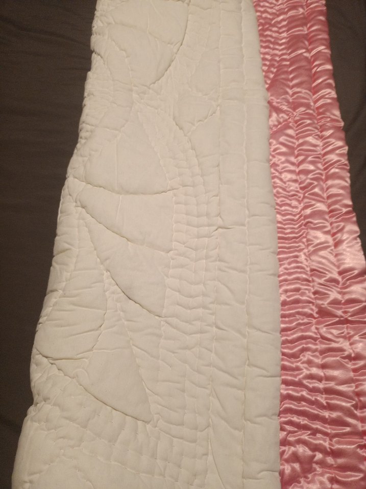 İşlemeli Parlak çocuk yorgan - Görsel 4