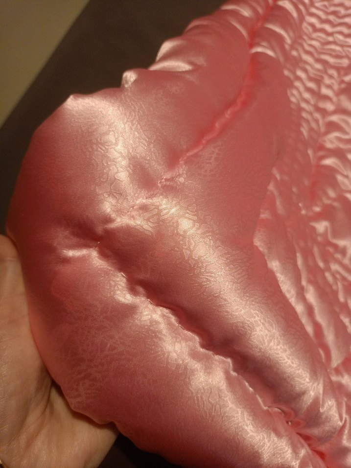 İşlemeli Parlak çocuk yorgan - Görsel 3