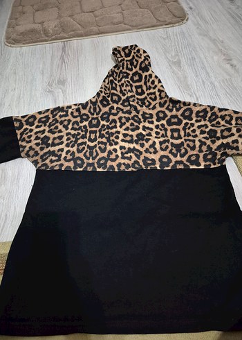 Siyah Leopar Desenli Sweatshirt - Görsel 3