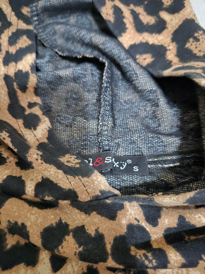 Siyah Leopar Desenli Sweatshirt - Görsel 4