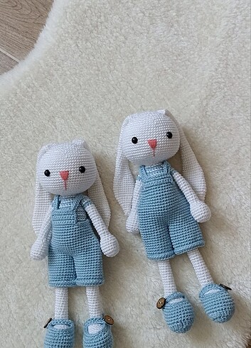 Tavşan amigurumi 