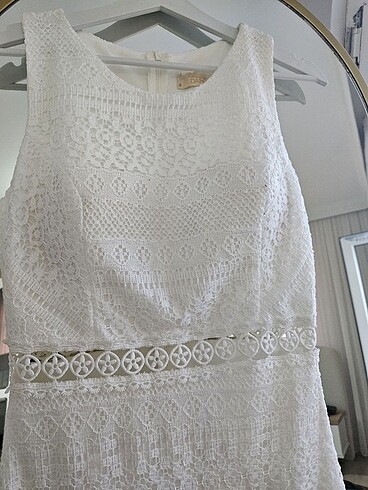 Dantelli beyaz abiye elbise - Görsel 2