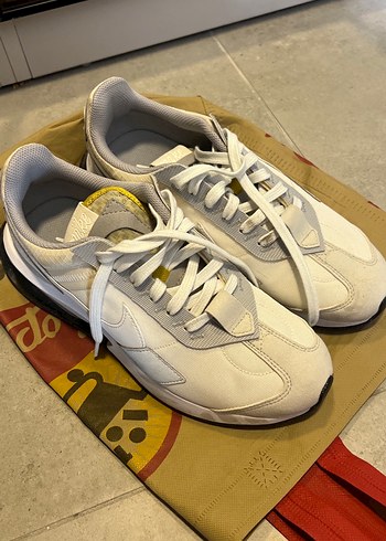 Nike Erkek Sneaker