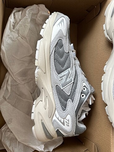 New Balance New balance 725